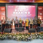 Kandidat balon rektor Tel.U berfoto bersama setelah acara hearing selesai