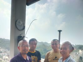 DIrektur PT Tatali dan Ketua KSPB berfoto bersama setelah MOU ditanda tangani