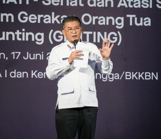 Wagub jabar, Erwan berikan sambutan di acara Sehati Pangalengan