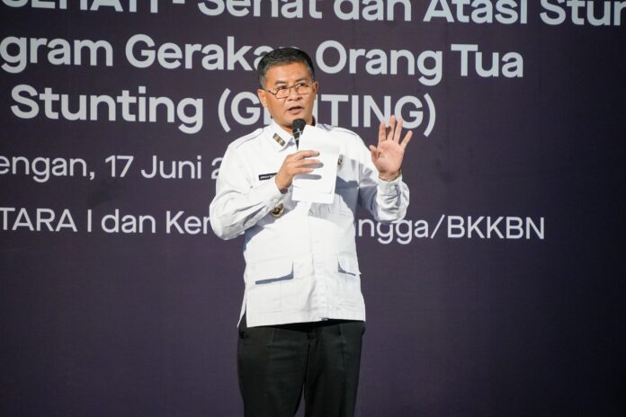 Wagub jabar, Erwan berikan sambutan di acara Sehati Pangalengan