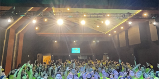 Berfoto bersama sebelum kegiatan nabung otot