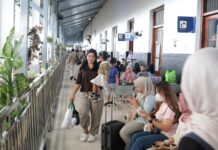 Masa Angkutan Idul Fitri: Penumpang Commuter Line Makin Tumplek, Jumlahnya Berapa Banyak? Ini Jawaban KCI