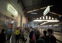 Commuter Line Benar-benar Laris Manis, Volume Penumpangnya Luber, Jumlahnya Melebihi 1,3 Juta Orang, KCI Katakan Hal Ini